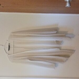 Colleen Lopez Collection Topper